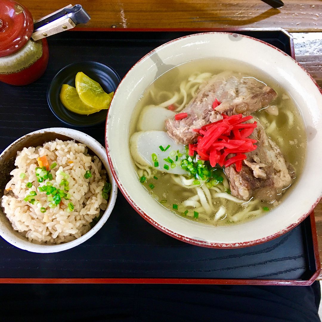 いーばるやそば